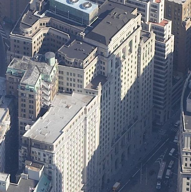 lower manhattan: cunard building -25 broadway